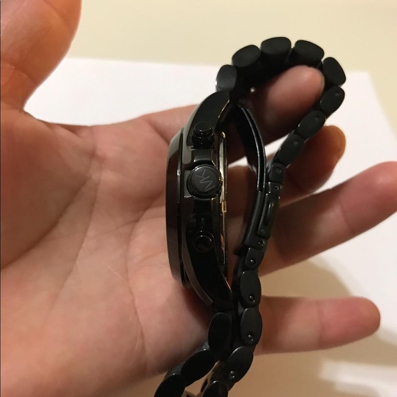 NWOT Black Michael Kors Watch - Picture 6 of 8